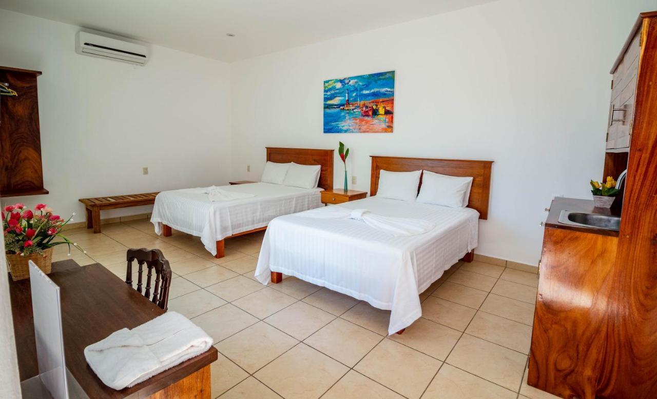 Hotel Casa Pridda ปูแอร์โตเอสกอนดิโด ภายนอก รูปภาพ