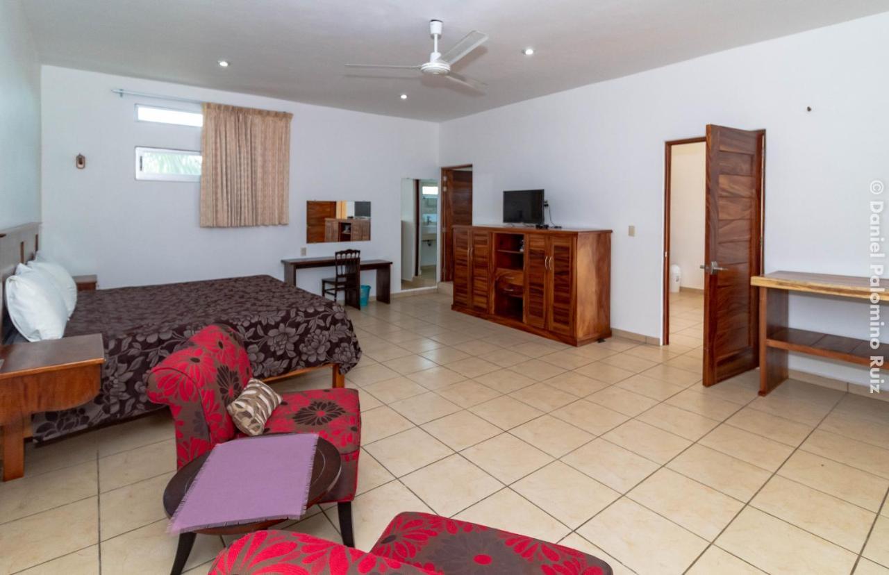 Hotel Casa Pridda ปูแอร์โตเอสกอนดิโด ภายนอก รูปภาพ